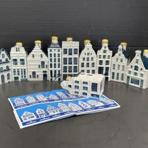 10 KLM Characteristic Old Dutch Houses