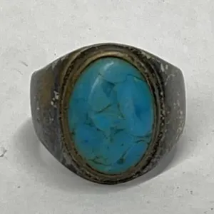 .925 Silver Ring with Oval Turquoise 12.6 grams