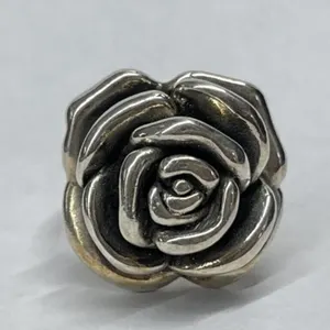 Sterling Silver Rose Ring 6.5 Grams