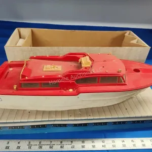 Toy boat