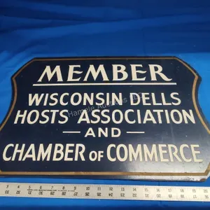 Wisconsin Dells chamber of commerce sign