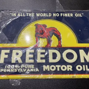 Metal Sign "Freedom Motor Oils" 20"x14"