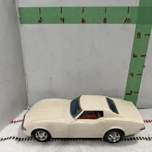 Corvette Mystery Bump & Go - battery operated