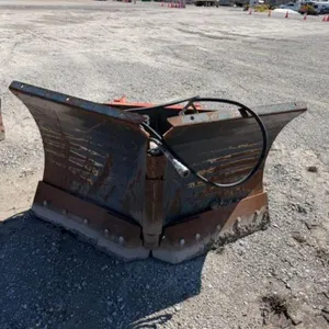 Virnig Hydraulic 5 Ft V-Plow