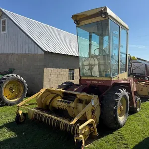 New Holland 1895 Self-Propelled Chopper