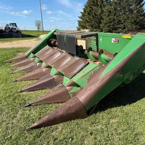 John Deere 643 6-Row Corn Head