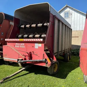 Miller Pro-4100 Forage Wagon