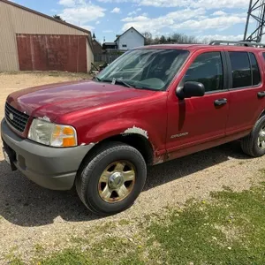 2002 Ford Explorer XLS SUV