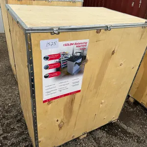 Unused Tire Balancing Machine Model SDLBM