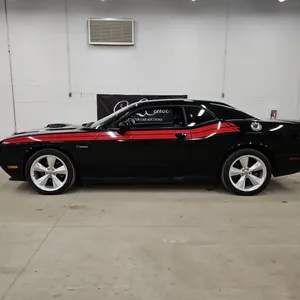 2013  Dodge  Challenger  R/T 2dr Coupe