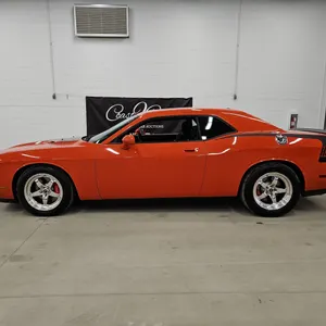 2008  Dodge  Challenger SRT8