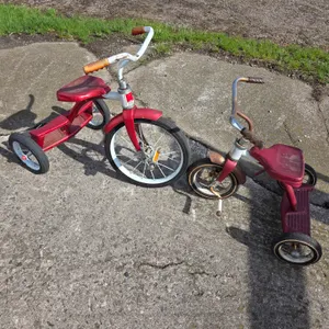 (2) Children’s Tricycles, Buying Both for One Money