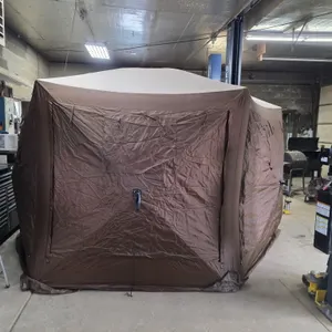 9’ x 9’ CLAM Screen Tent with Roll up Wind Panels or Windows and Carrying Bag, Used 1 Time, (Picnic