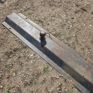 Bolt in 5th Wheel Plate