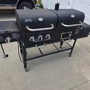 Smoke Hollow Propane/Charcoal Grill
