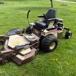 Grasshopper Model 620 Front Mount Lawn Mower with 52” Power Fold Deck, 20hp Kohler Engine, 1,079 Hou