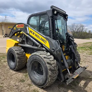 2017 New Holland L228 SSL Skid Loader, 2 Speed, Deluxe Cab, High Flow Plus Package, Hydraulic Quick