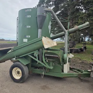 Lorenz Model 100 Feed Grinder, 540 PTO, Always Stored Inside, 9.5L-15 Tires on 6 Bolt Rims, Working