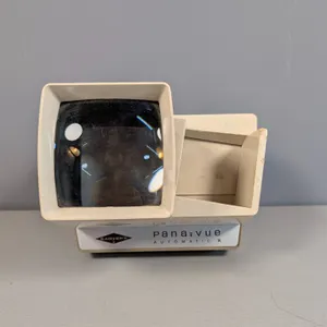 Vintage Sawyers Pana-Vue Automatic Viewer