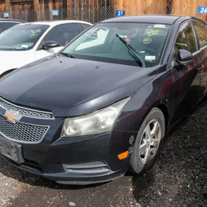 2011  Chevrolet  Cruze LT  FWD