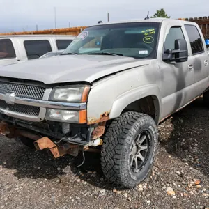2004  Chevrolet  Silverado 2500 LS   4WD