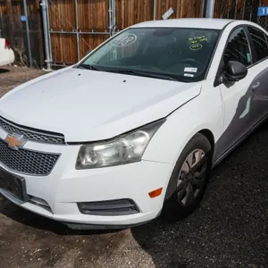 2012  Chevrolet  Cruze  FWD