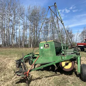 JD 9350 40' HOE DRILL