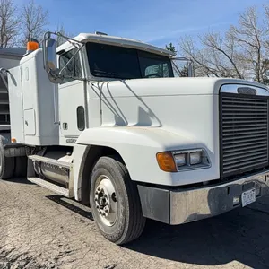 1995 Freightliner FL 120 Hi Way Tractor s/n: 2FUYDCXB2SA632840