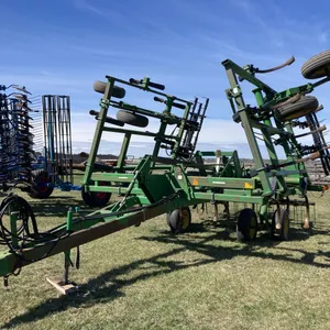 John Deere 680 27' Chisel Plow  s/n:   N00680X000164