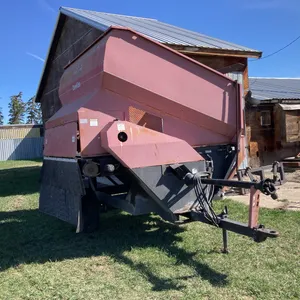 DewEze Roto Slicer Bale Processor  s/n:  RS00A26