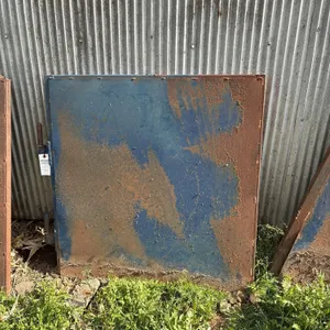 Solid Hog Gate