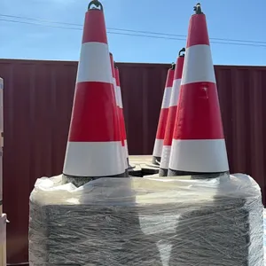 25 Traffic cones