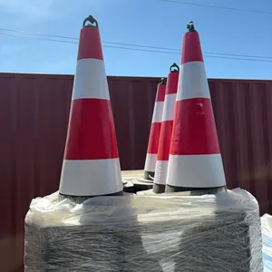 25 Traffic cones