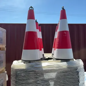 25 Traffic cones