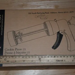 Pampered Chef Cookie Press