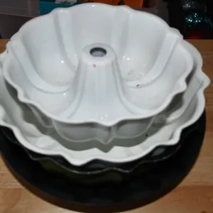 Bundt Pans