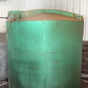 1750 poly tank Green