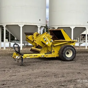 2004 Degelman RP7200 67 in Paddle Rock Picker