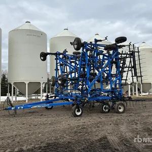 2012 New Holland ST830 60 ft Cultivator