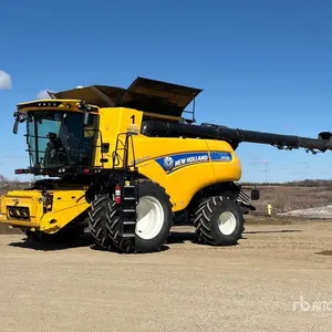 2023 New Holland CR 10.90 Revelation Opti-Clean Combine Harvester