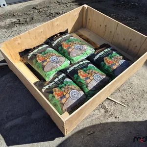 (5) Bags of Aspen Smoker Pellets
 UNRESERVED