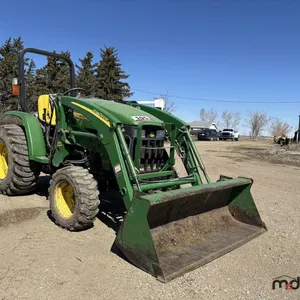 2006 John Deere 3203 Tractor w/ John Deere 300 FEL