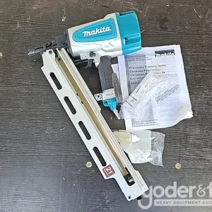 Makita AN924 