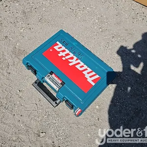 Makita HP2050 