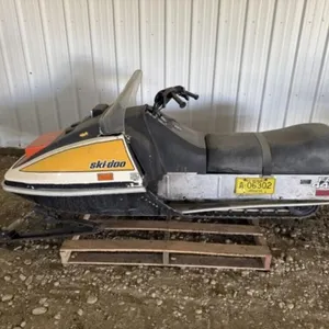 1973 Skidoo TNT 440 F/A Snowmobile