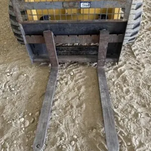 Skidsteer Pallet Forks