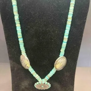 NATIVE AMERICAN BEAD/PENDANT NECKLACE