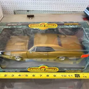 ERTL - DIE CAST- 1966 PONTIAC GTO