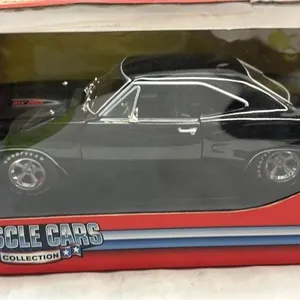 1/18 Diecast Johnny Lightning Dodge Super Bee Diec