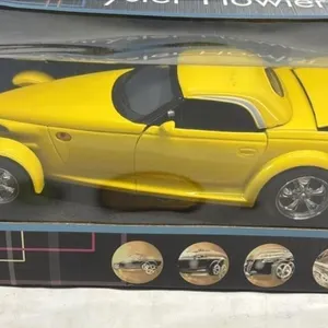 1/18 Chrysler Howler Diecast Car